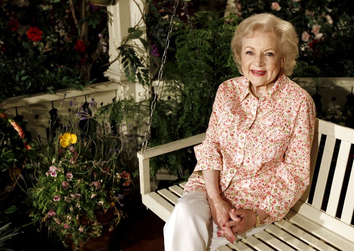 Betty White Meninggal Betty White Meninggal