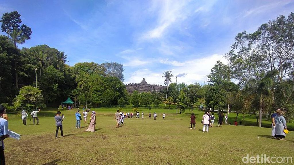 Cuan Lagi! Jumlah Pengunjung Candi Borobudur Nataru Ini Meningkat