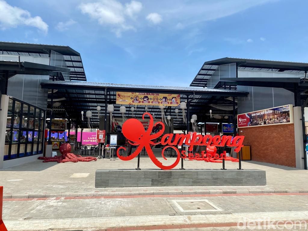 Rayakan Tahun Baru dengan Santap Seafood di Kampoeng Seafood