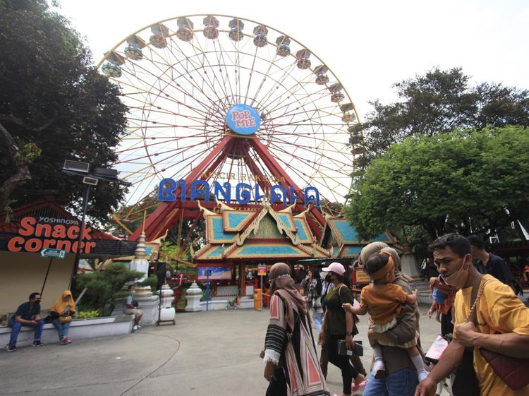 Dufan Ancol Ramai Pengunjung Saat Libur Tahun Baru