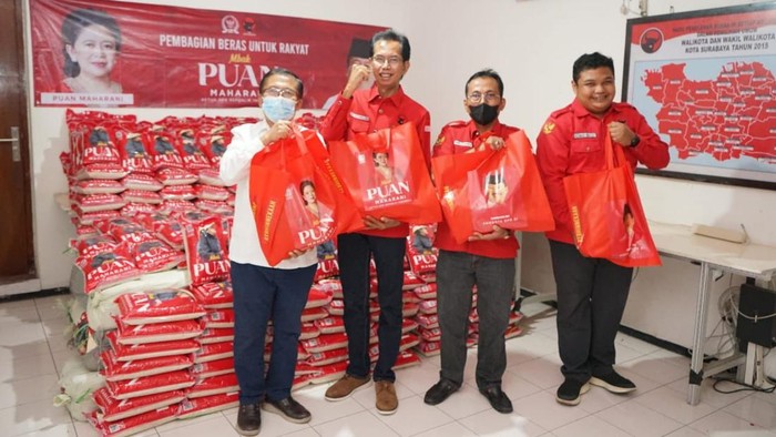 mendistribusikan beras premium “Mbak Puan Maharani”