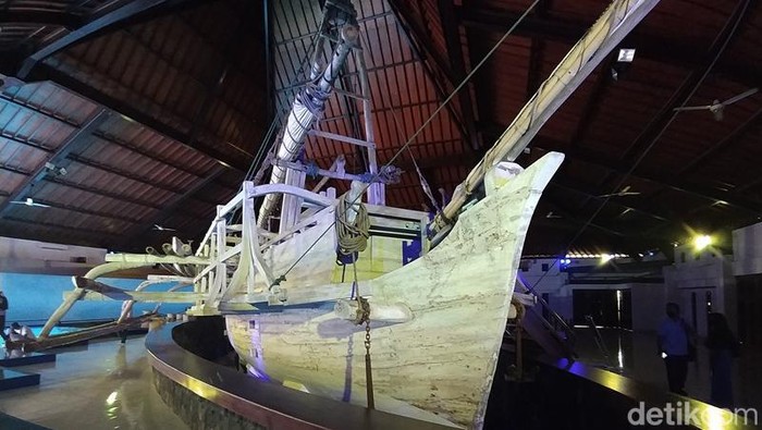 Museum Kapal Samudra Raksa di Magelang