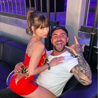 Jackson ODoherty mulai eksis sejak menjadi YouTuber yang khusus membuat konten-konten aksi prank. Namun, pendapatan yang lebih menggiurkan sebagai model OnlyFans membuatnya pindah haluan. Kini, ia dikenal sebagai salah satu influencer terkenal di Australia. Akun YouTube-nya memiliki 2,7 pelanggan. Sementara itu, pengikutnya di Instagram mencapai 2,2 juta akun. (Foto: Instagram)