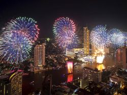 Melihat Lagi Kemeriahan Tahun Baru di Berbagai Penjuru Dunia