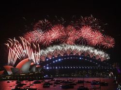 Melihat Lagi Kemeriahan Tahun Baru di Berbagai Penjuru Dunia