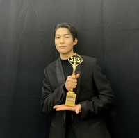 Berkat penampilannya dalam drama SBS Racket Boys, Tang Jun Sang memenangkan penghargaan Best Child Actor. Aktor Korea berdarah Malaysia ini berperan Yoon Hae Kang, siswa SMP yang tergabung dalam klub badminton. Foto: dok. Instagram t_js0813