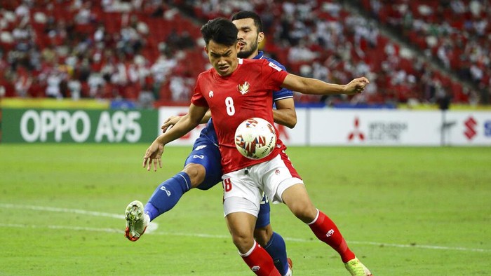 Thailand bermain imbang 2-2 dengan Indonesia di leg kedua final Piala AFF 2020. Hasil ini mengantarkan War Elephant menjadi juara dengan agregat 6-2.