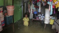 Tingginya intensitas hujan yang terjadi menyebabkan Sejumlah permukiman terendam banjir. 