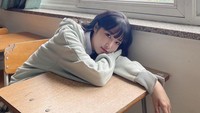 Choi Ye Na jadi member ketiga IZ*ONE yang meresmikan debut sebagai solois. (Foto: dok. Instagram @yena.jigumina) 