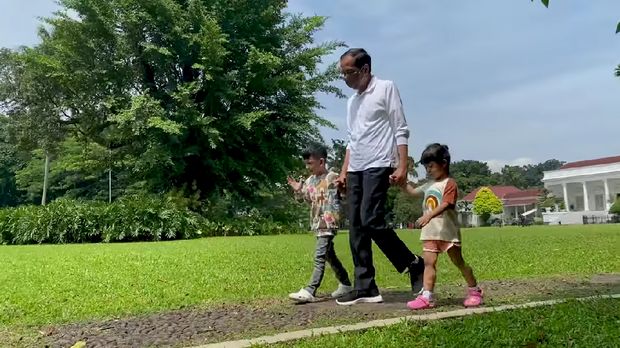 Jokowi, Jan Ethes dan Sedah Mirah (Foto: Tangkapan layar YouTube Setpres)