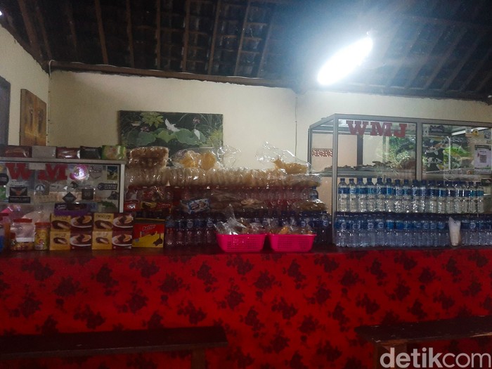 Nasi Campur Ayam Warung Mak Juwel
