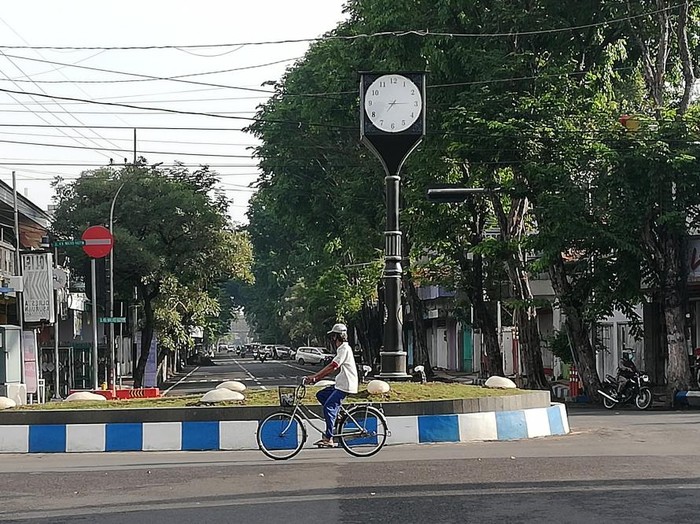 Tugu Jam Ikon Baru Kota Pasuruan
