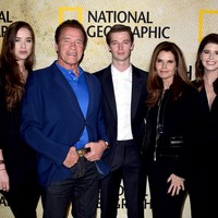 Tak hanya Mawar yang bernasib seperti itu. Dari mancanegara, sejumlah artis ini juga disakiti oleh suaminya karena berselingkuh dengan pengasuh anak mereka. Ada Maria Shriver yang diselingkuhi suaminya Arnold Schwarzenegger dengan babysitter selama bertahun-tahun. Aktor dan mantan gubernur California itu bahkan memiliki anak dari selingkuhannya itu. Foto: Scott Kirkland/National Geographic/PictureGroup