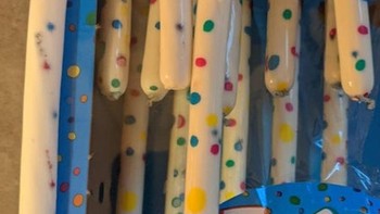 Permen yang belum dan sesudah bungkus dibuka. Foto: Reddit