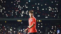 Pesepakbola kelahiran Seongnam, Gyeonggi, itu menggunakan nomor punggung 18 di lapangan hijau. (Foto: dok. Instagram @hwang_uijo) 
