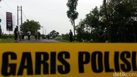 Dari pantauan detikcom pukul 14.05 WIB, rekonstruksi yang dilakukan oleh Pusat Polisi Militer Angkatan Darat (Puspomad) berlangsung terbatas. Masyarakat maupun wartawan dibatasi jarak sekitar 100 meter dari jembatan Sungai Tajum, lokasi yang diduga digunakan oleh tiga oknum TNI untuk membuang korban Handi dan Salsa.