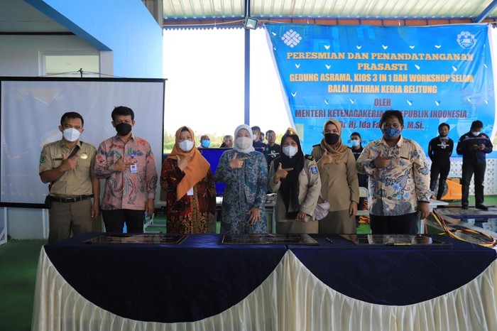 Menaker di Belitung