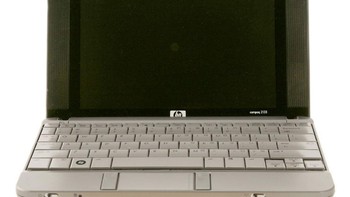 Netbook: Netbook dulu sempat populer sebagai laptop ukuran kecil yang ringkas dan terjangkau. Banyak produsen komputer ramai-ramai memproduksinya. Namun seiring berjalannya waktu, popularitasnya tenggelam hingga lenyap begitu saja. Foto: Wikipedia