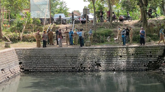 Panggung Hiburan Di Sumber Air Roboh, Polisi Akan Periksa Penanggung Jawab