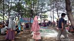 Pengunjung Serbu Pantai Alam Indah, Jalanan Kota Tegal Macet Parah