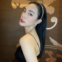 Teman-temanku bisa saja memperkenalkan dengan orang baru tapi aku ingin memilih sendiri. Aku sudah menderita sejauh ini jika pasanganku tidak bisa memilih untuk dirinya sendiri untuk urusan percintaan, itu busuk, ungkapnya menyindir keluarga Jay. Foto: Instagram @maypitchy