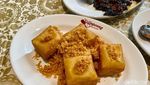 Sedap! Udang Bumbu Chitato hingga Tumis Genjer Ada di Restoran Ini