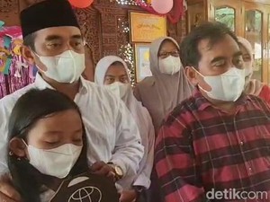 Sekdes Pati Beli Kado Rubicon-Alphard buat Anak, Duitnya dari Mana?