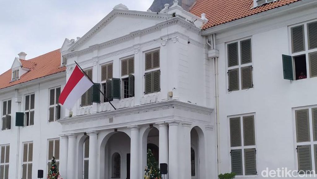 Museum Sejarah Jakarta, Panggil Pemandu Hanya dalam 3 Menit