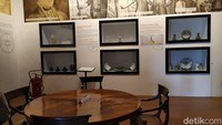 Museum Sejarah Jakarta buka setiap hari Selasa sampai Minggu mulai 09.00 WIB hingga pukul 15.00 WIB. Harga tiketnya mulai dari Rp 2.000-Rp 5.000 tergantung kategori pengunjung. (Tiara Rosana/detikcom)