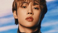 Sunwoo THE BOYZ paling suka film anime Your Name. Saking sukanya, dia sudah nonton film ini berkali-kali. Bisa jadi di ulang tahunnya yang ke-22 nanti dia bakal bikin nobar Your Name dan nonton untuk kesekian kalinya. (Foto: dok. IST Entertainment)