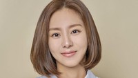 Kini Uee lebih dikenal sebagai aktris dan tidak lagi beraktivitas di industri musik. (Foto: dok. Instagram @kim_uieing49)