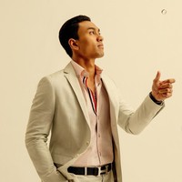 Punya penampilan bak model, Austin dianggap cocok disandingkan dengan Fuji yang juga memiliki penampilan yang rupawan. Kalau menurutmu, Fuji lebih cocok sama Austin atau Thariq nih? Foto: Instagram/@austin.alxndr