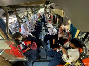 Omicron Lagi Nggak Santai, Dokter Paru: Anak 6-11 Tahun Jangan PTM Dulu!