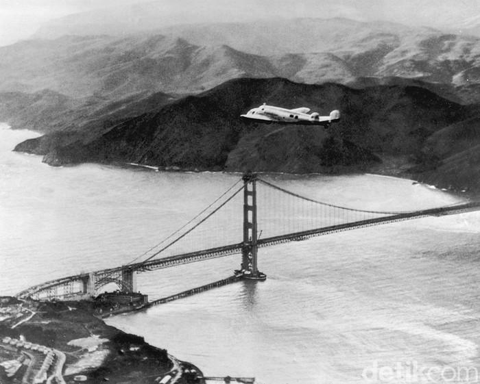 Golden gate The Golden Gate Bridge in San Francisco during its construction. (Photo by Hulton Archive/Getty Images)