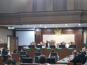 Hakim Tunda Putusan terhadap 2 Terdakwa Kasus ASABRI