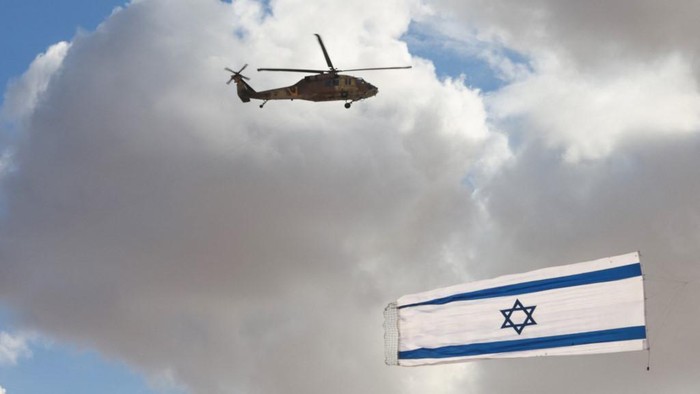 Israel Luncurkan Serangan ke Iran