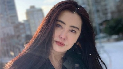 Penampilan Ratu Film Horror yang Tak Menua, Usia 54 Disangka Masih 30-an