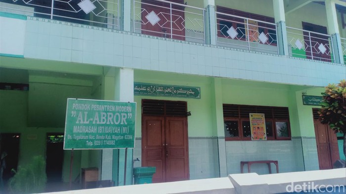 Madrasah Ibtidaiyah Al Ibror Magetan