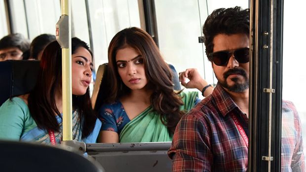 Film Master yang dibintangi oleh Vijay.