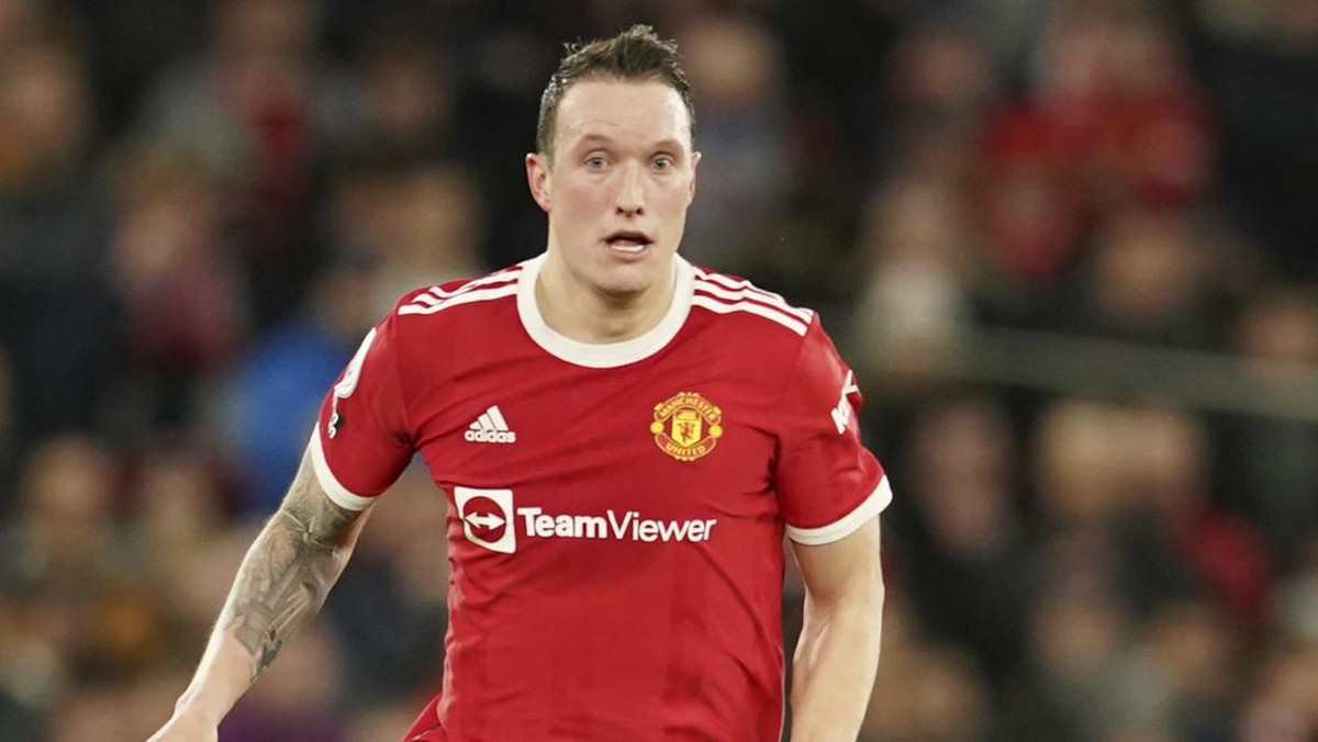 Phil Jones Nangis Usai MU Vs Wolves. Foto: AP/Dave Thompson