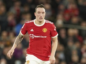Momen Phil Jones Nangis Usai MU Vs Wolves