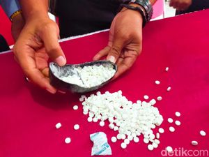 Penjual Bakso di Denpasar Edarkan Pil Koplo demi Biaya Sekolah Anak