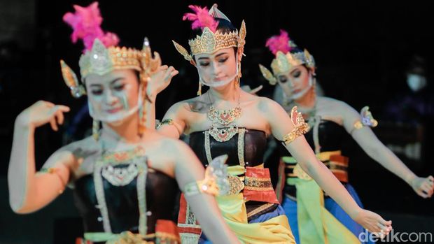 Sendratari Ramayana Prambanan dan Dramatari Roro Jonggrang