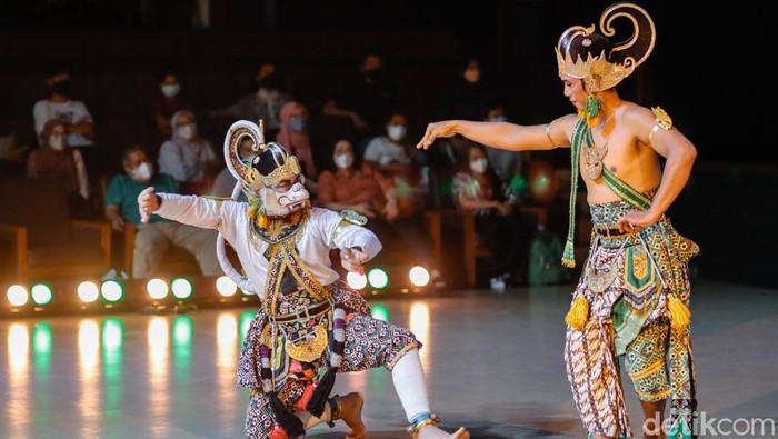 Sendratari Ramayana Prambanan dan Dramatari Roro Jonggrang