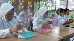 9 Momen Murid SDN Kebon Jeruk 08 Istirahat saat PTM 100%