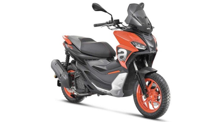 Skutik adventure Aprilia SR GT