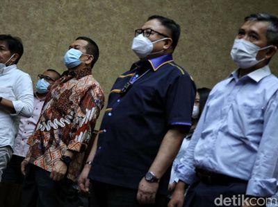 Tok! Mantan Bos ASABRI Divonis Bersalah, Tertinggi Dihukum 20 Tahun