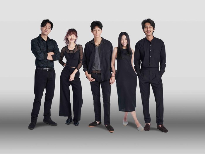 Para pemeran utama serial HBO Asia Forbidden.