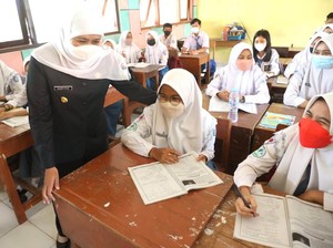 24 Dari 38 SMA Kabupaten/Kota di Jatim Gelar PTM 100%