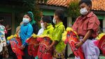 Jaran Kepang Ramaikan Vaksinasi Anak di SLB Demak